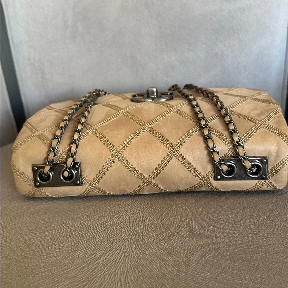 CHANEL Diamond Stitch Flap Leather Shoulder Bag in Tan with Silver Hardware